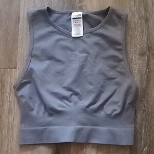 EUC: GYMSHARK, BOAT NECK, LASER CUT OUT BACK, HIGH COMPRESSION, SPORTSBRA.